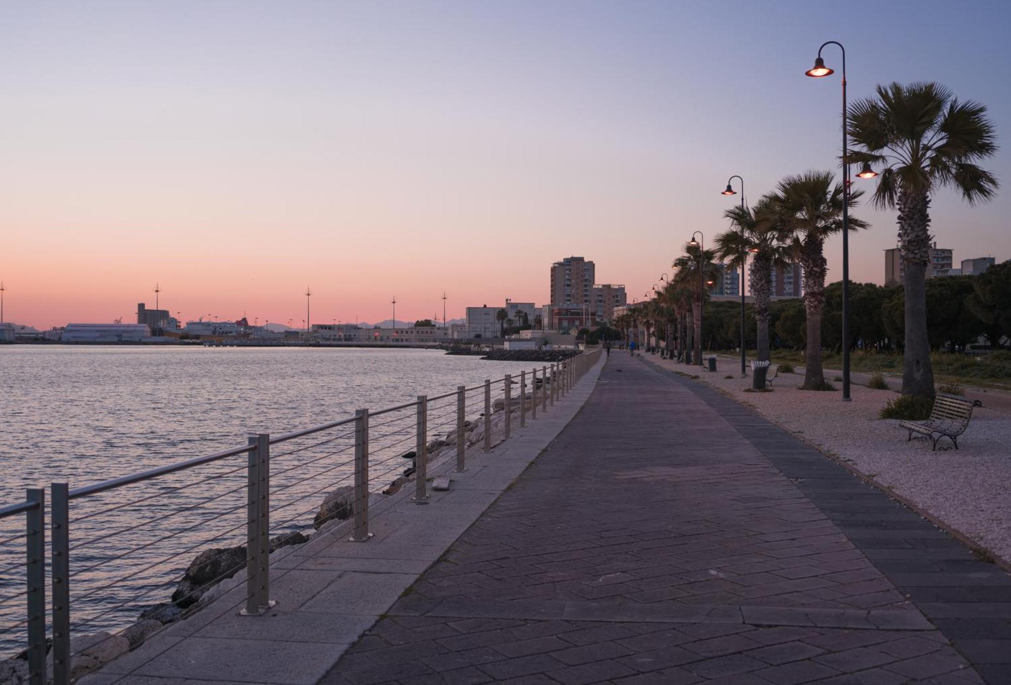 Perle Gemelle In Marina Apartment Cagliari Exterior photo