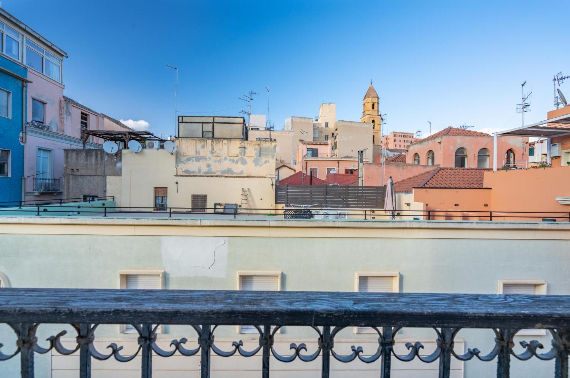 Perle Gemelle In Marina Apartment Cagliari Exterior photo